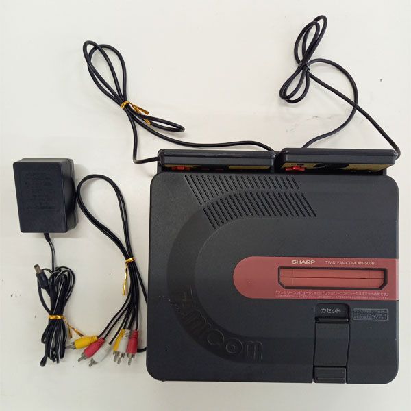 (送料込み)ツインファミコン本体 ディスク＆カセット等おまとめセット売り ツインファミコン カセット&ディスク対応 本体セット #m00514 - メルカリ