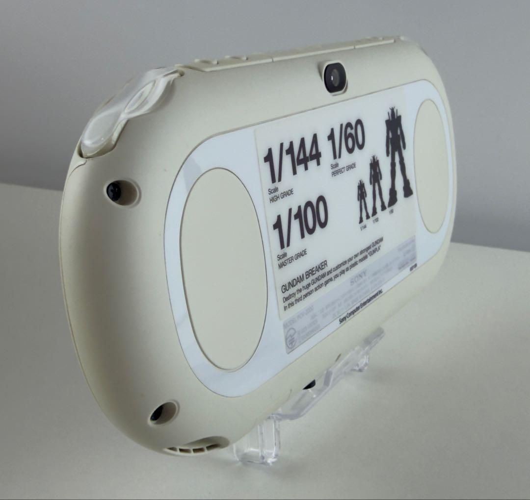 美品 PSVITA ガンダムブレイカー 本体 PCH 2000 ソニー ヴィータ