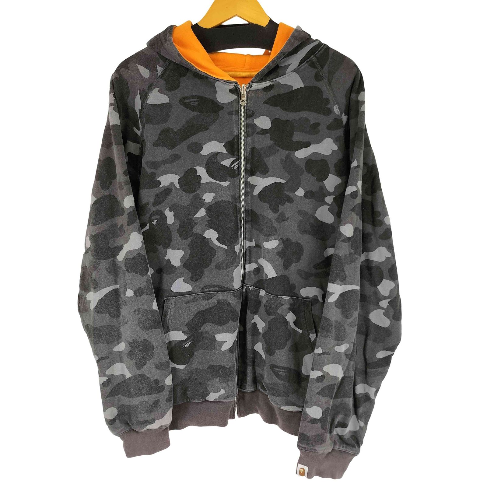 APE リバーシブル ジャケット アベイシングエイプ A BATHING APE リバーシブル 迷彩柄 ジップアップ