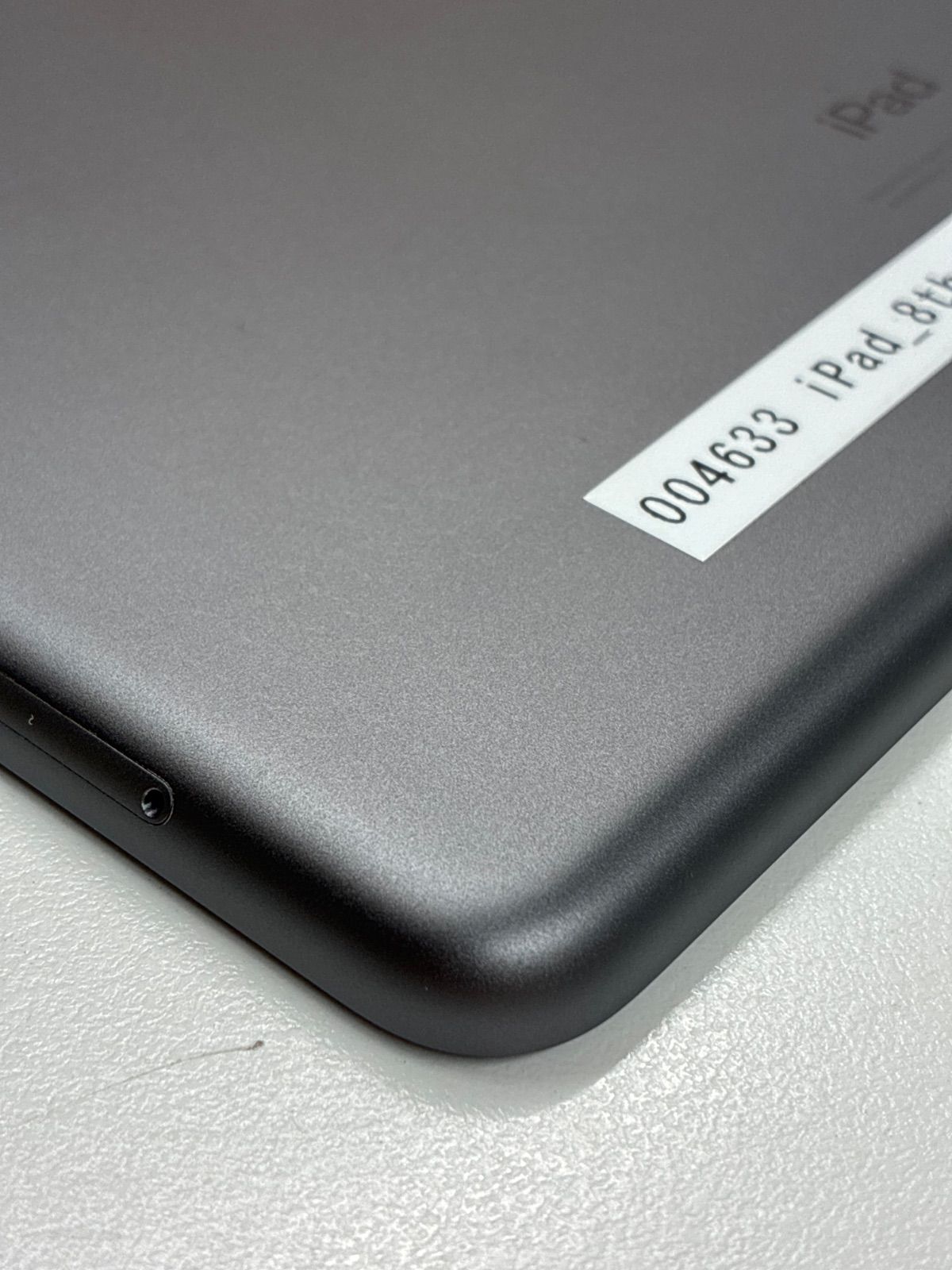 Apple iPad 第8世代 Cellular 32GB スペースグレイ A2429 画面割れ