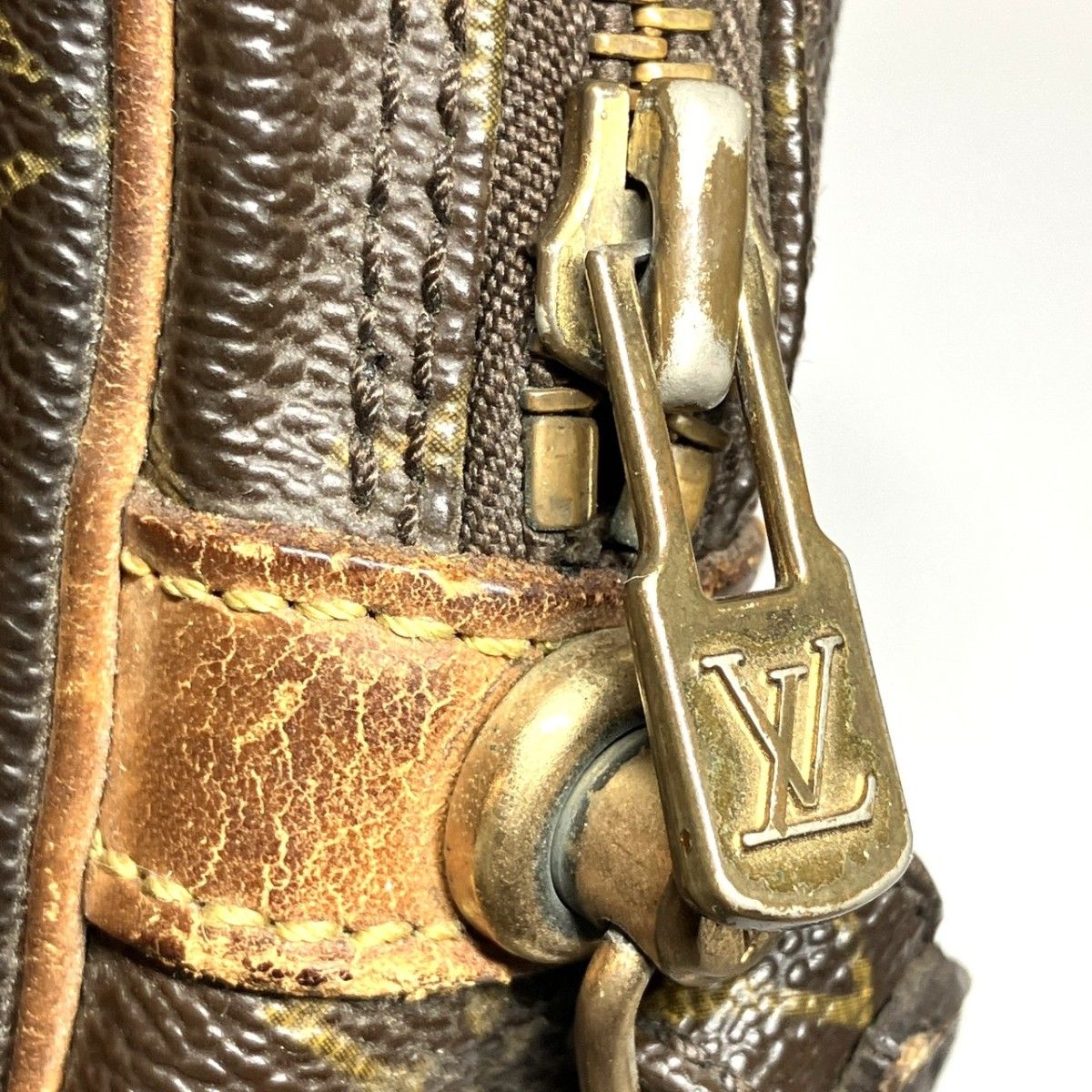 ルイ・ヴィトン LOUIS VUITTON マルリードラゴンヌ モノグラム