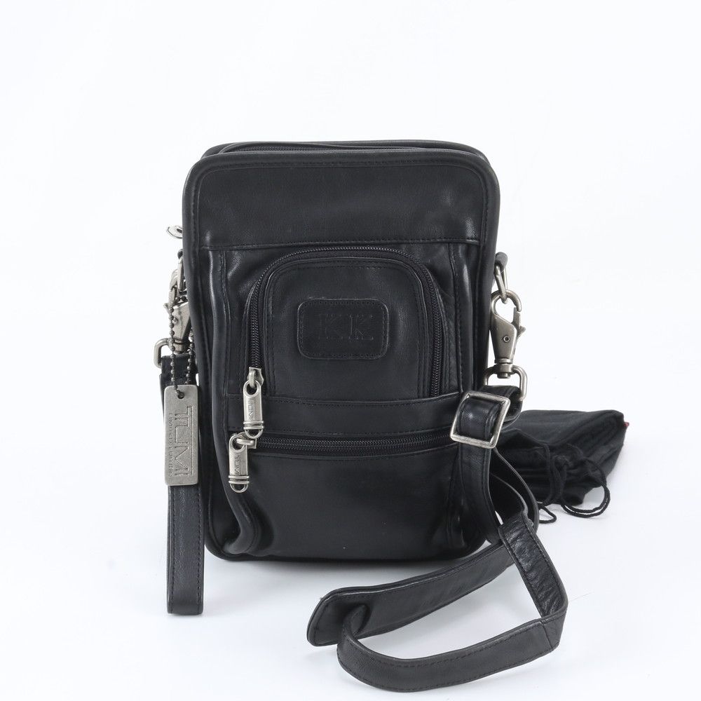 美品 TUMI トゥミ レザー ショルダーバッグ 斜め掛け メッセンジャー