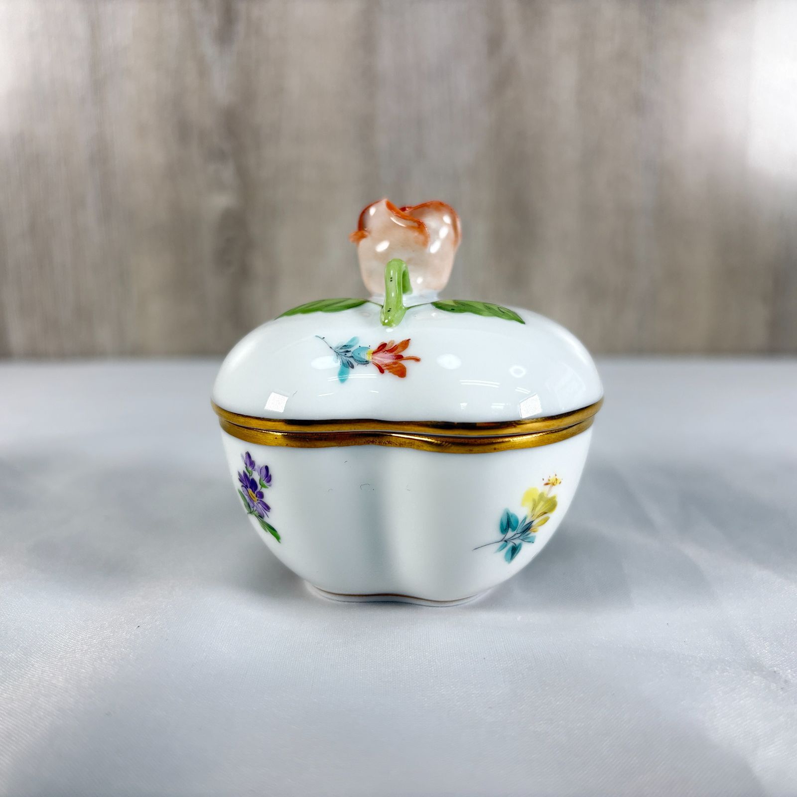 Herend ヘレンド ハート型 ボンボニエール 小物入れ 薔薇摘み フラワー