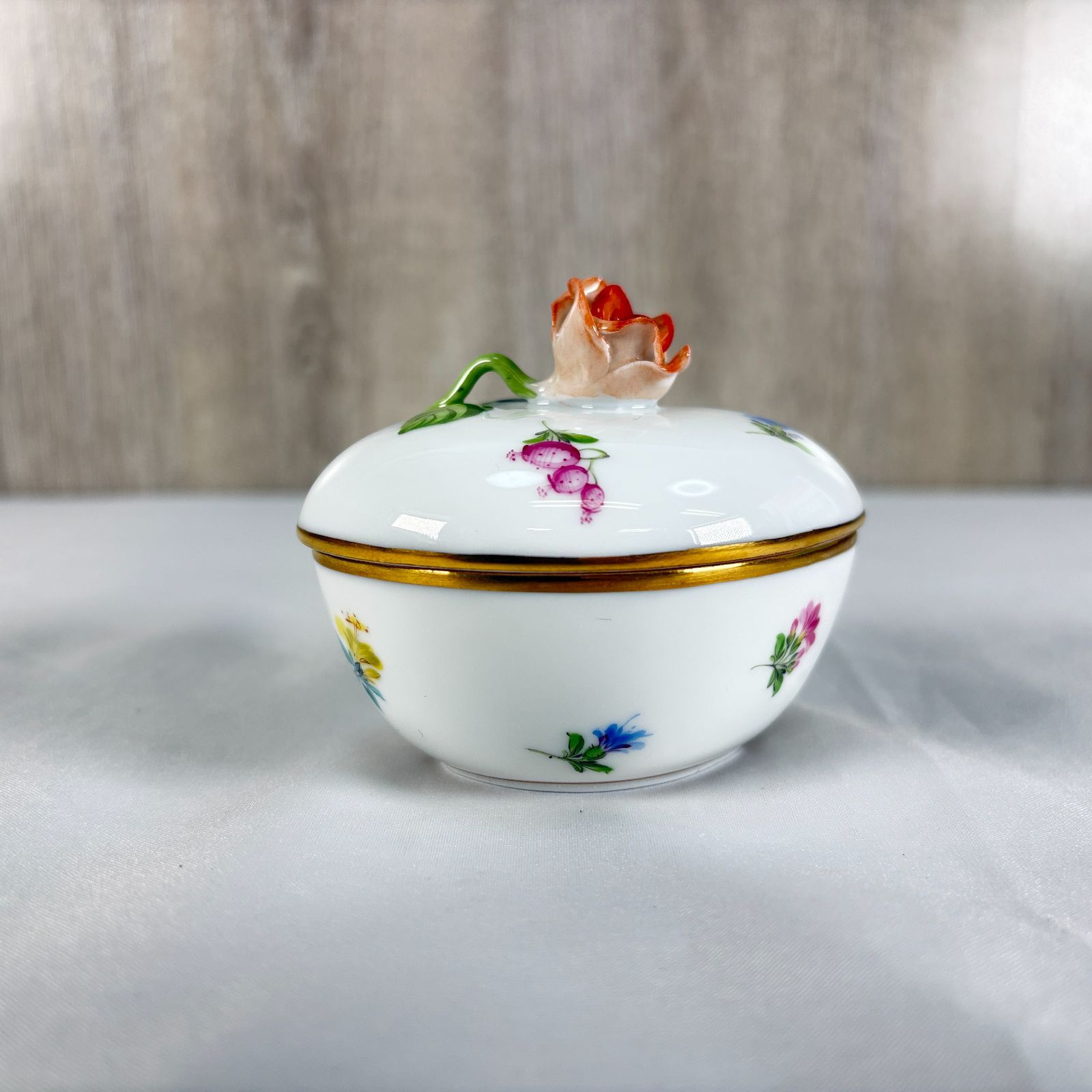 Herend ヘレンド ハート型 ボンボニエール 小物入れ 薔薇摘み フラワー