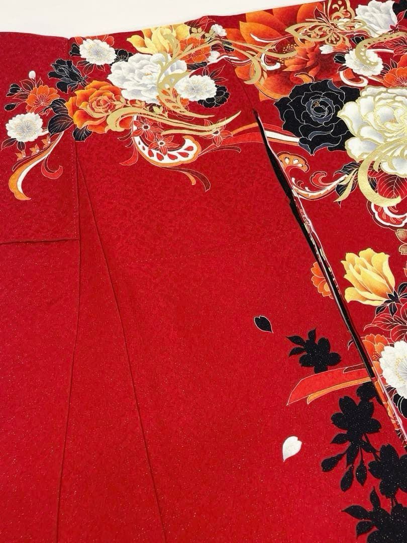 振袖 刺繍 金彩 銀通し 紋意匠 身丈158cm 撥水加工済 HKT196 - メルカリ
