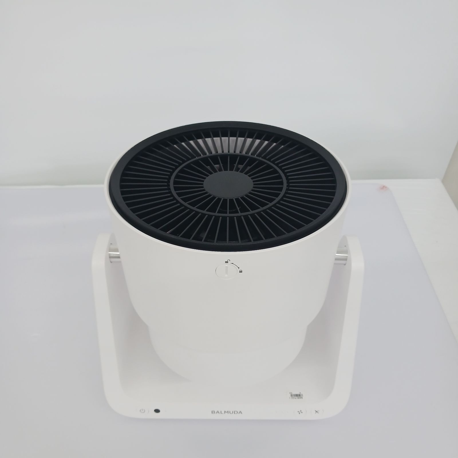 展示商品】 バルミューダ BALMUDA サーキュレーター GreenFan C2