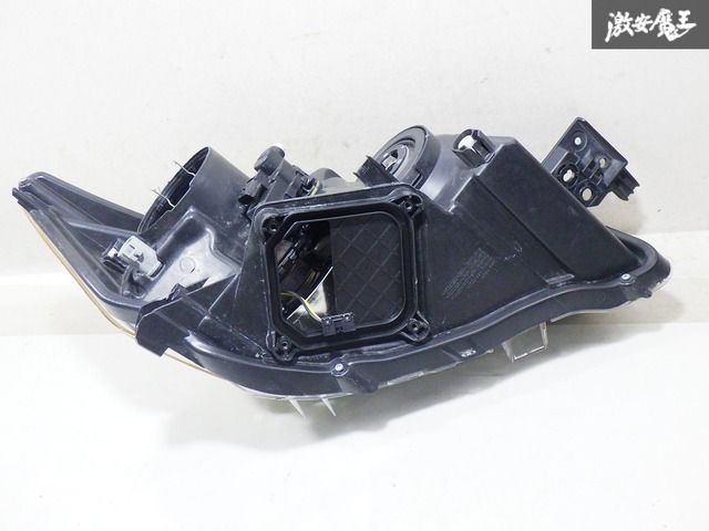 ストア出品】トヨタ純正 NZE151N ZRE152N ZRE154N カローラ ルミオン