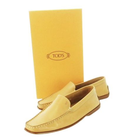 【未使用】TOD'S ドライビングシューズ ロゴ型押し レザー 27cm トッズ TOD'S ドライビングシューズ スリッポン モカシン レザー ロゴ