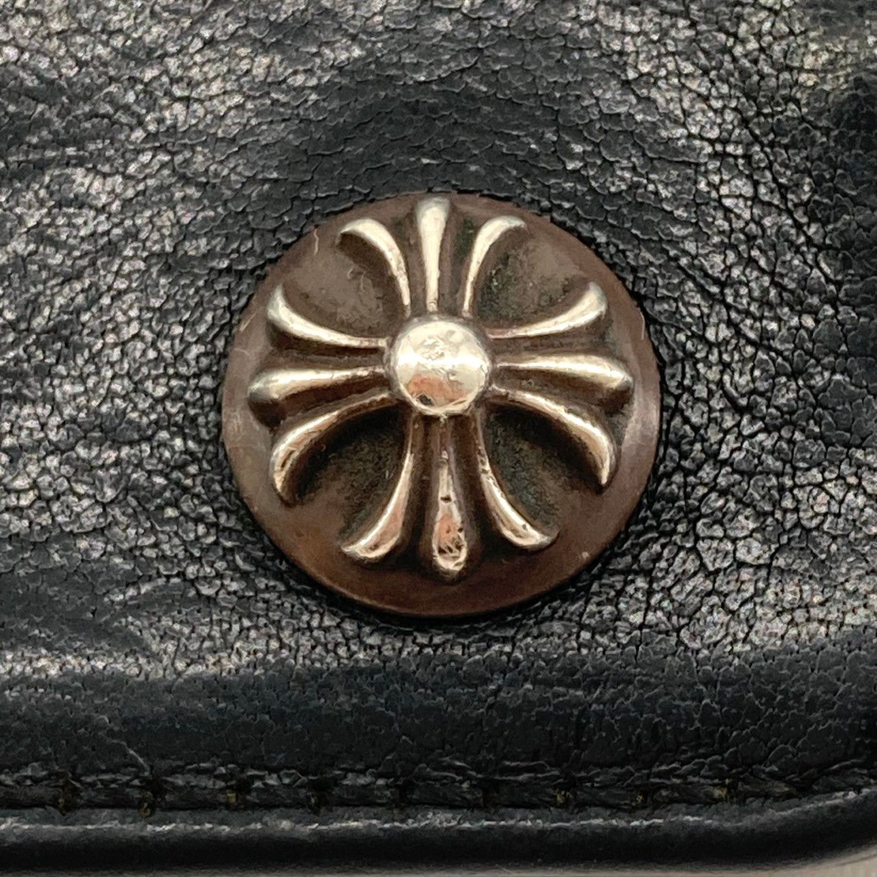 CHROME HEARTS（クロムハーツ） クロスボタン レザー キーケース