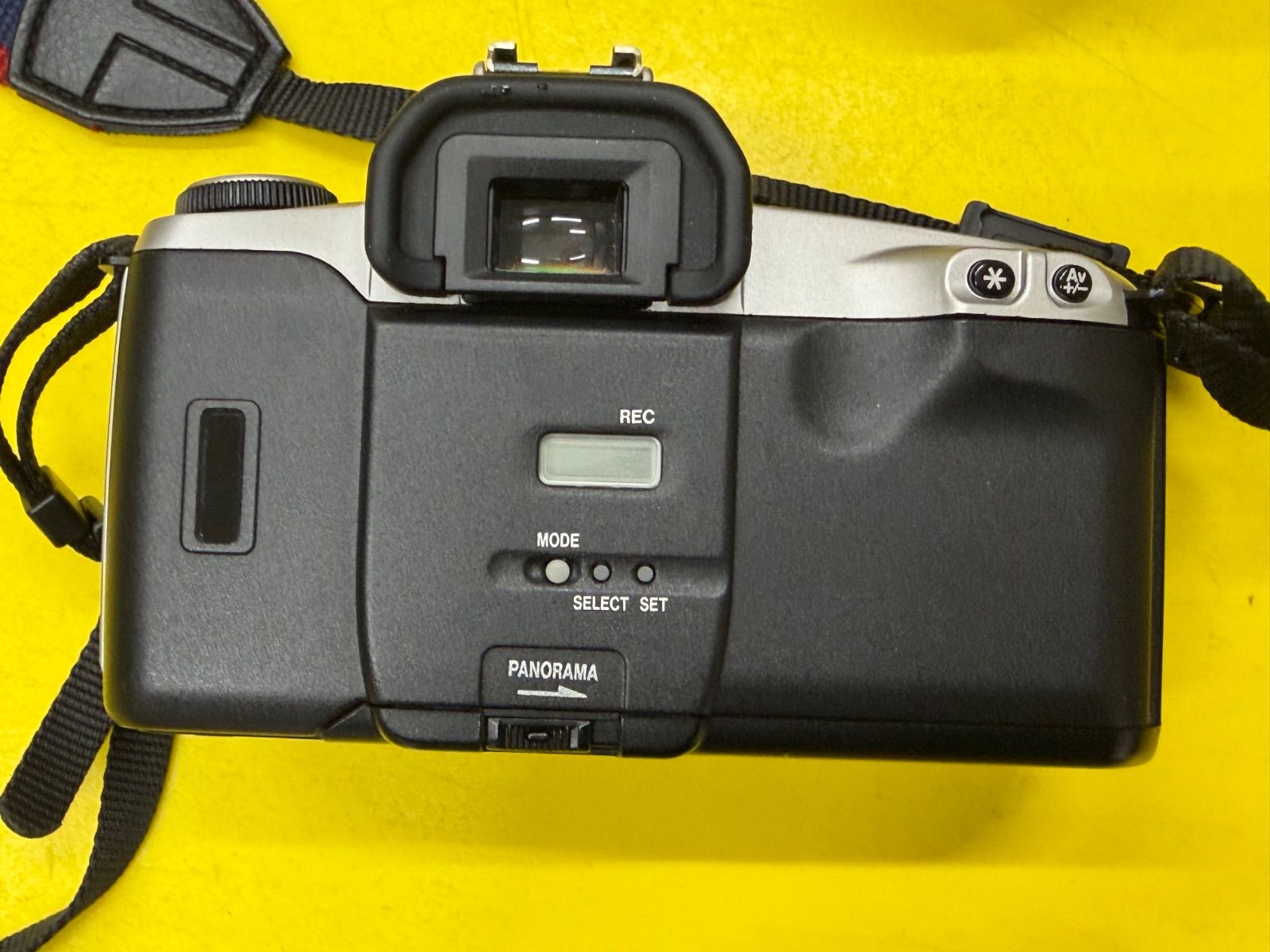 動作未確認】Canon EOS Kiss フィルムカメラ / SIGMA ダブルズーム