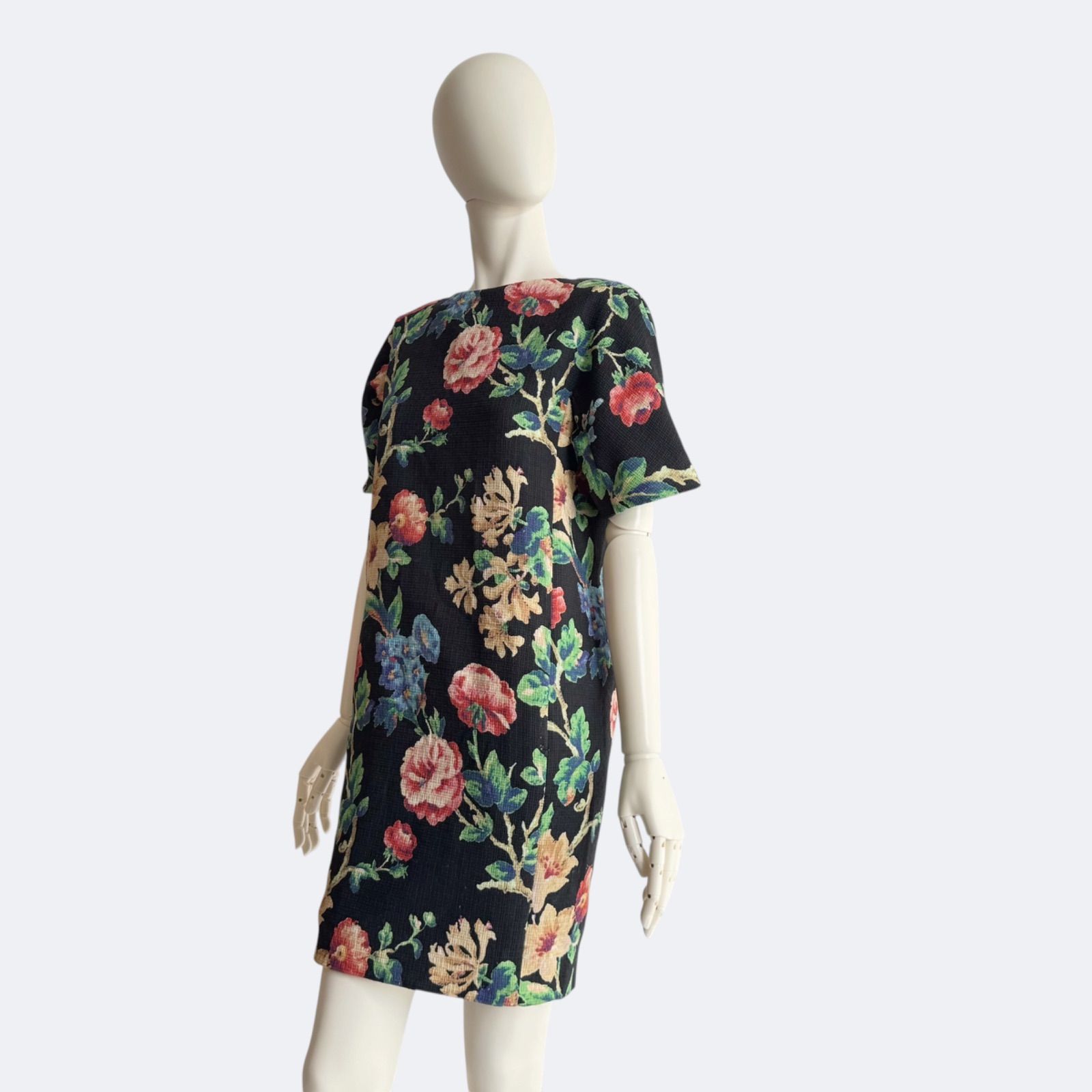 GRACE CONTINENTAL ブラック花柄ワンピース GRACE CONTINENTAL ワンピース 花柄 ブラック 半袖 - メルカリ