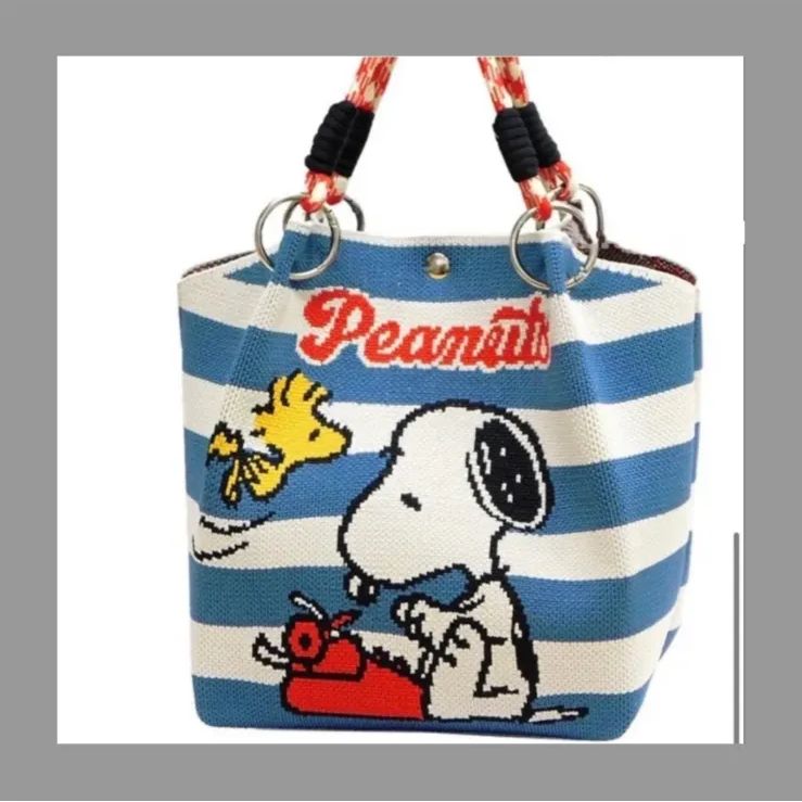 「snoopy専用・9,000円・メルカリ便 2026年新商品☆使いやすいサイズ☆SNOOPY】スヌーピー ニットバッグ