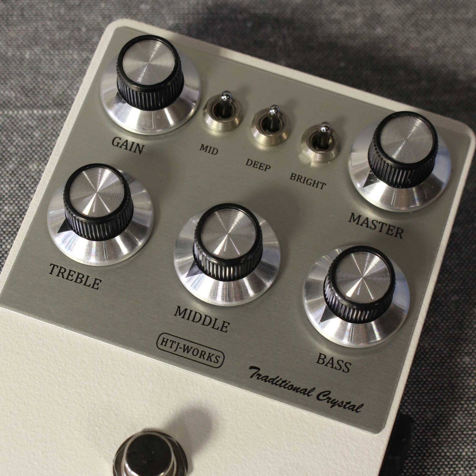 中古 HTJ-Works Traditional Crystal White TWO ROCKのクリーン