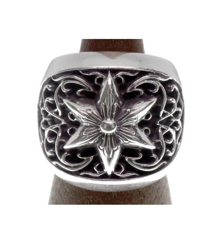 クロムハーツ CHROME HEARTS 【 CLSSC OVAL STAR 】 クラシック オーバル スター シルバー リング w27434 クロムハーツ CHROME HEARTS 【 CLSSC OVAL STAR 】 クラシック