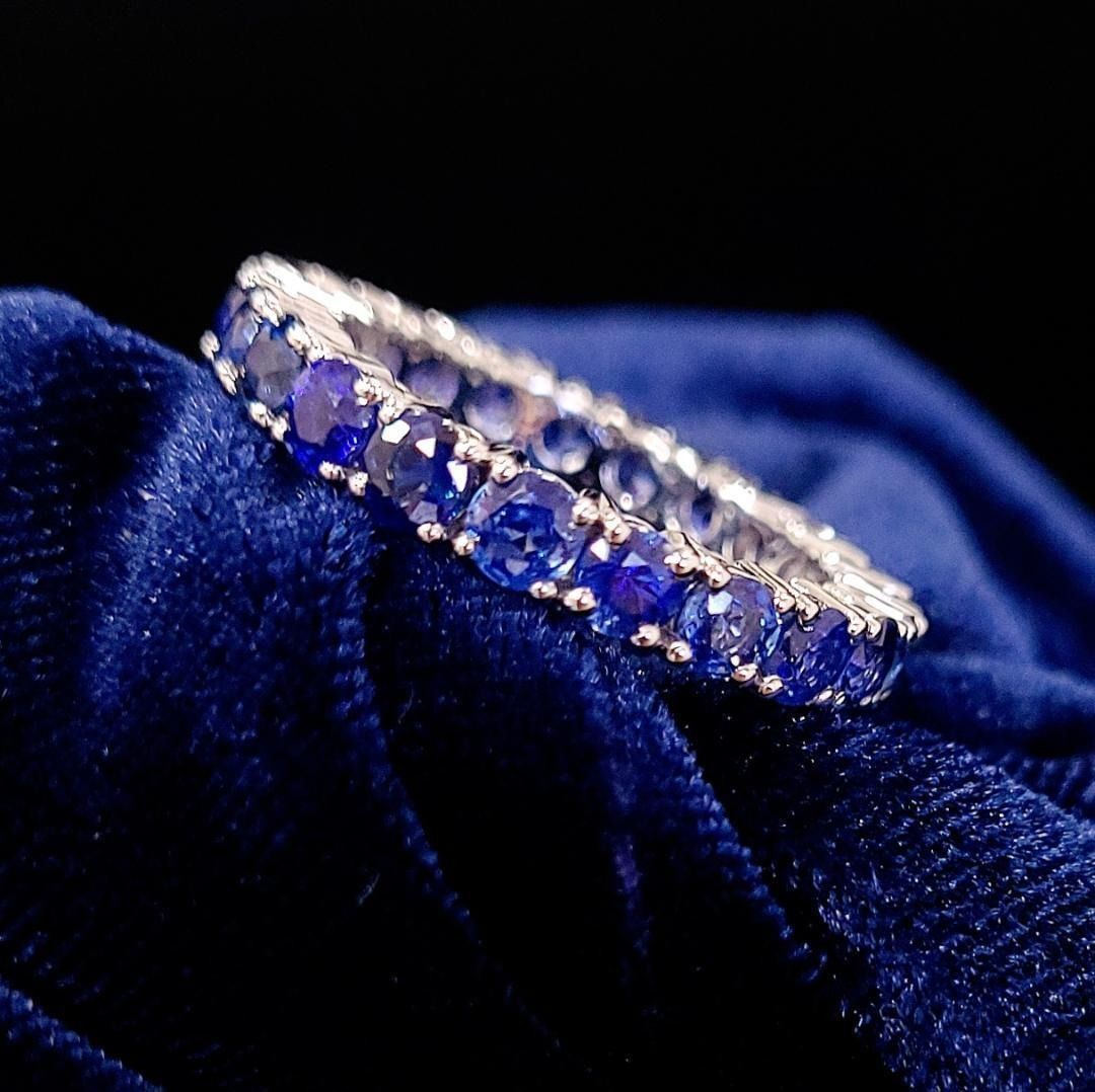 至高の逸品！4.17ct サファイア K18 WG フルエタニティリング 鑑別