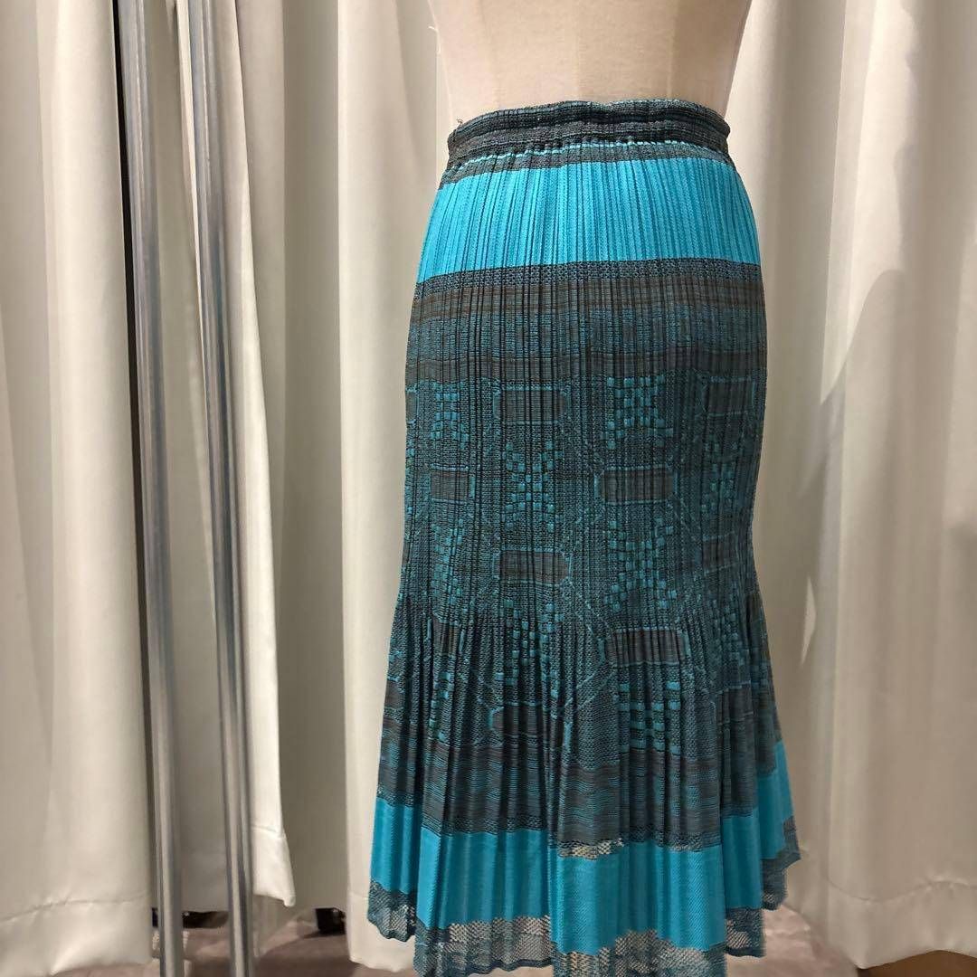 東あずま店 併売品】 ISSEY MIYAKE イッセイミヤケ PLEATS PLEASE