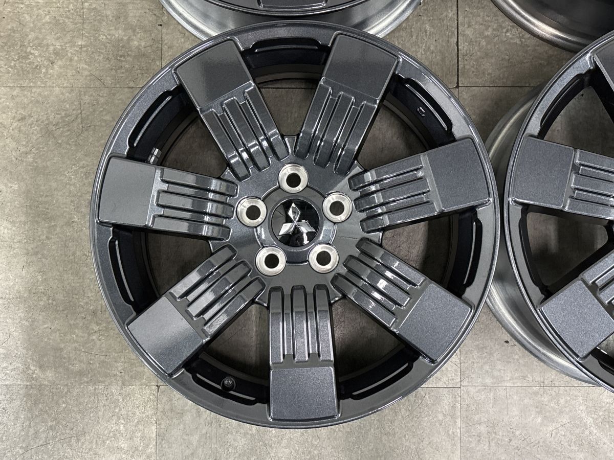 新車外し品】ミツビシ デリカD5 Gグレード 純正 18in 7J +38 PCD114.3