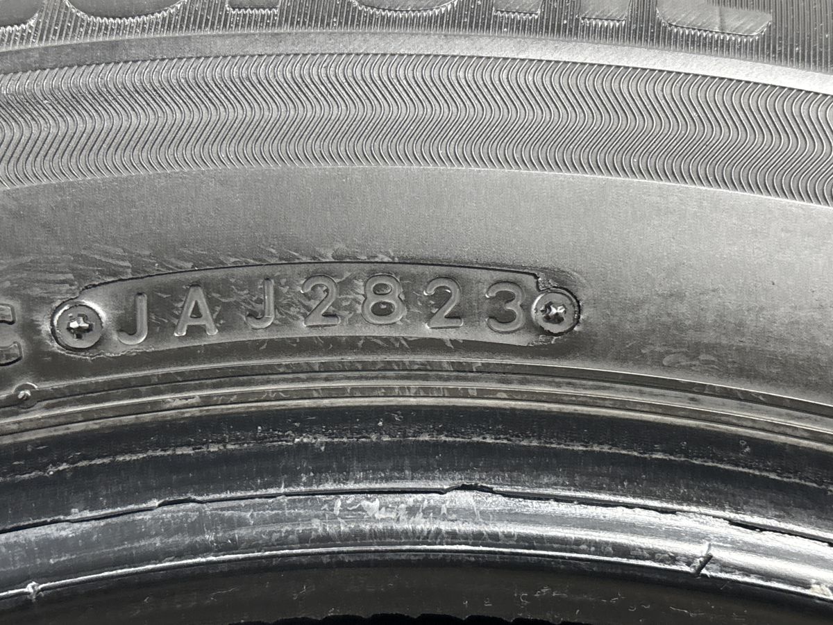 良好品】ブリヂストン ブリザック VRX3 225/60R17 2本販売 