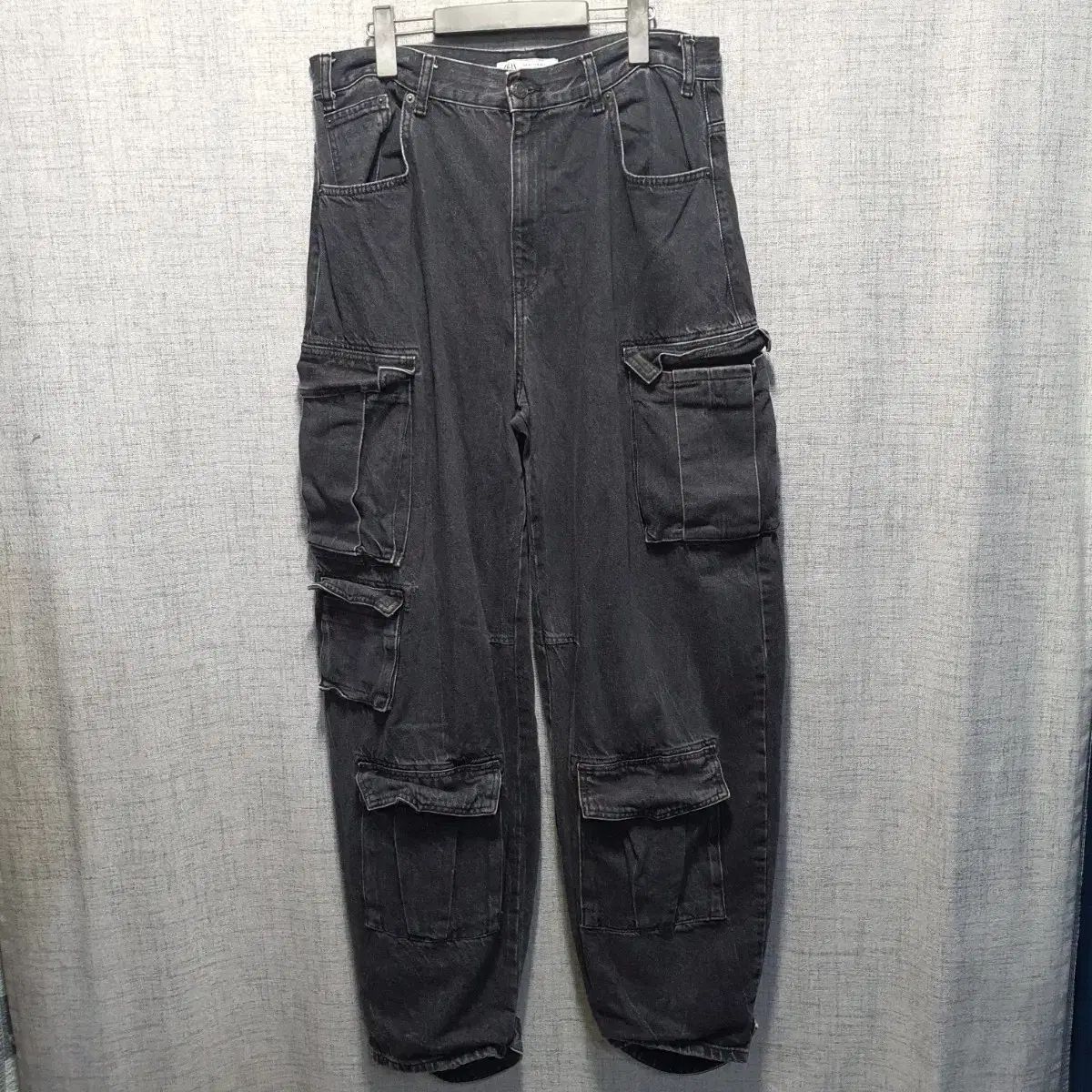 ZARA ユーティリティ カーゴ ジーン ブラック デニム 32