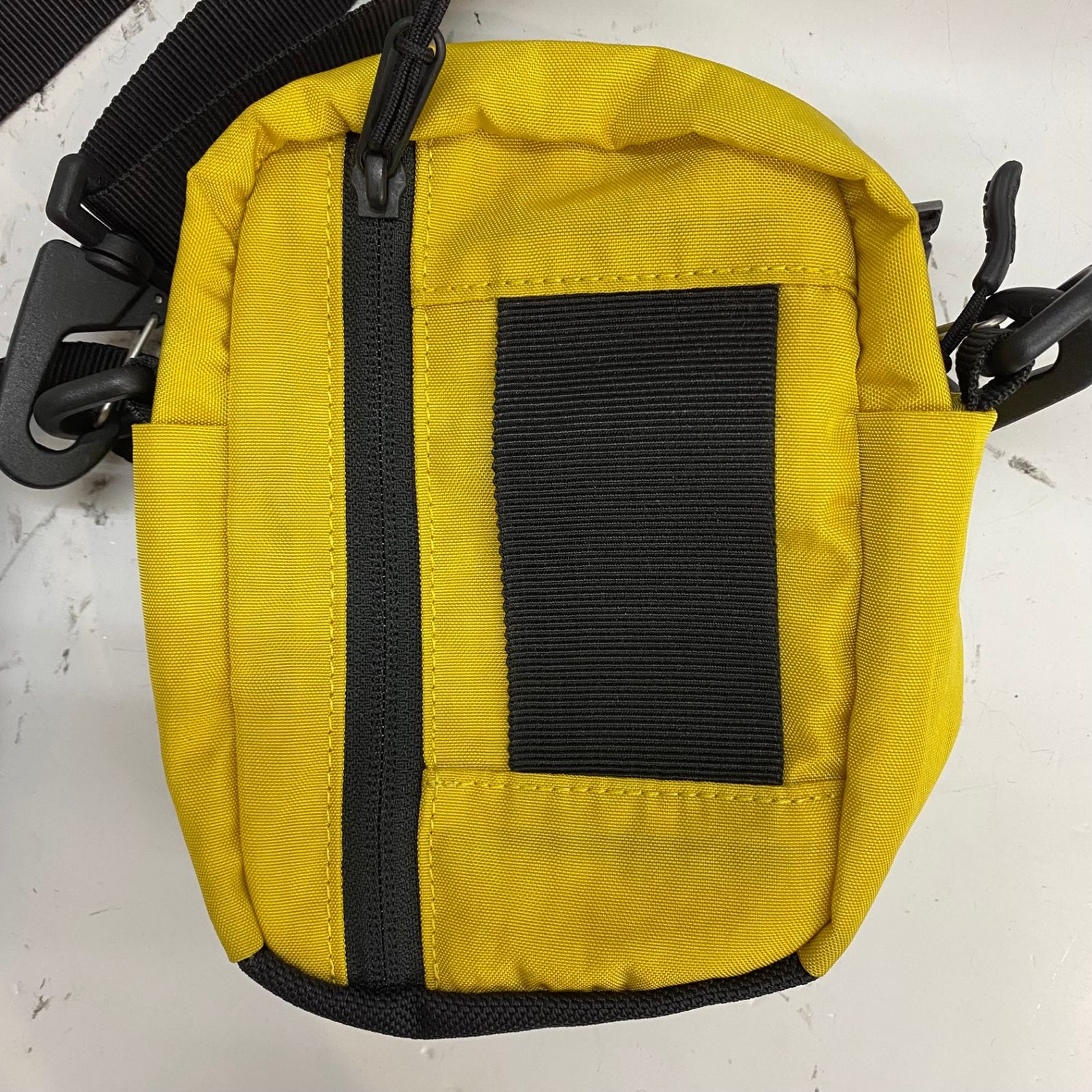【希少】【廃盤】【入手困難品】PEdAL.E.D メッセンジャーバッグ イエロー パレス Palace Skateboards Shot 2 Bag 