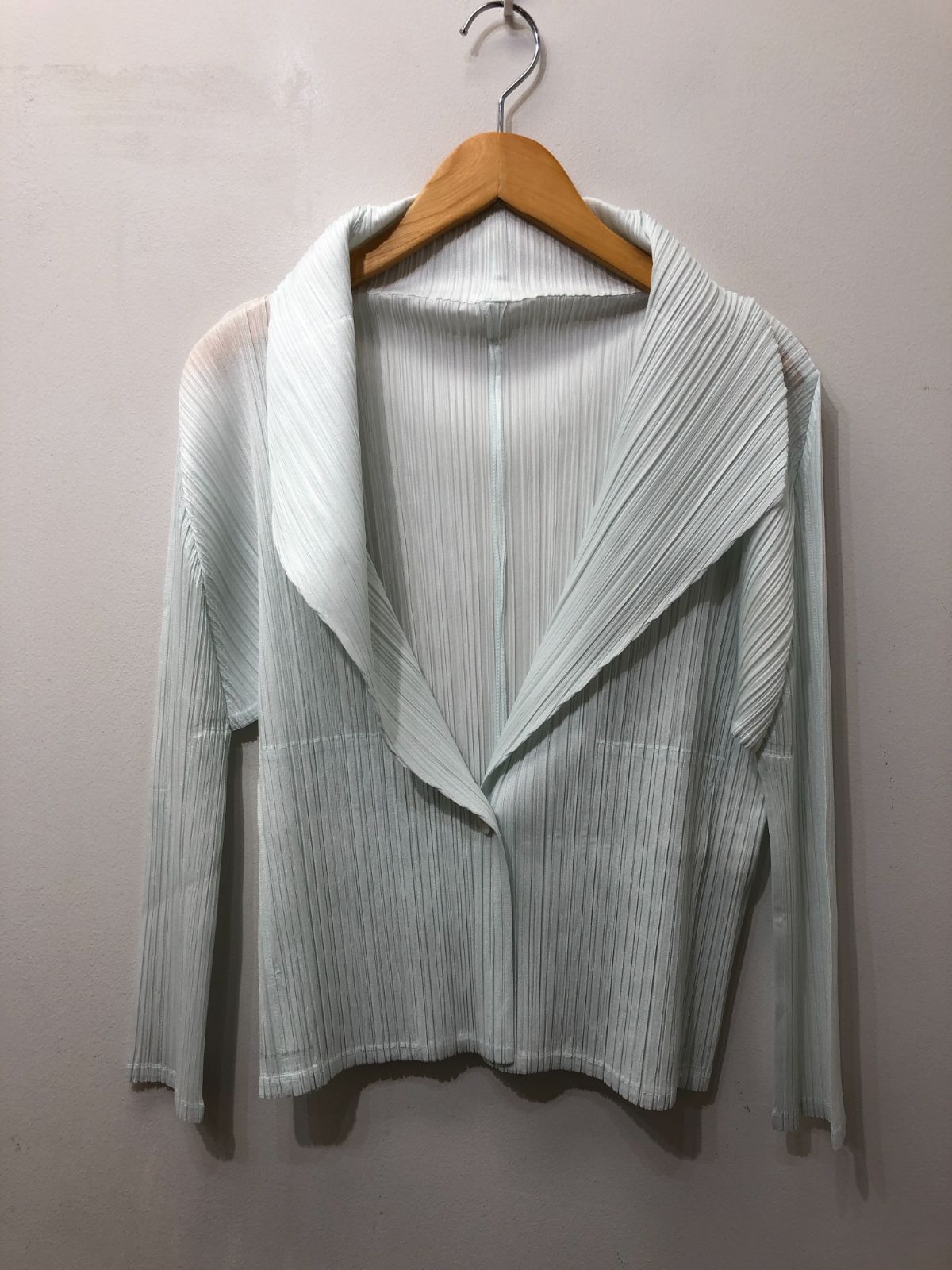 ジャケット・アウター ISSEYMIYAKE pleats please 411☆PLEATS PLEASE プリーツプリーズ☆イッセイミヤケ☆ジャケット