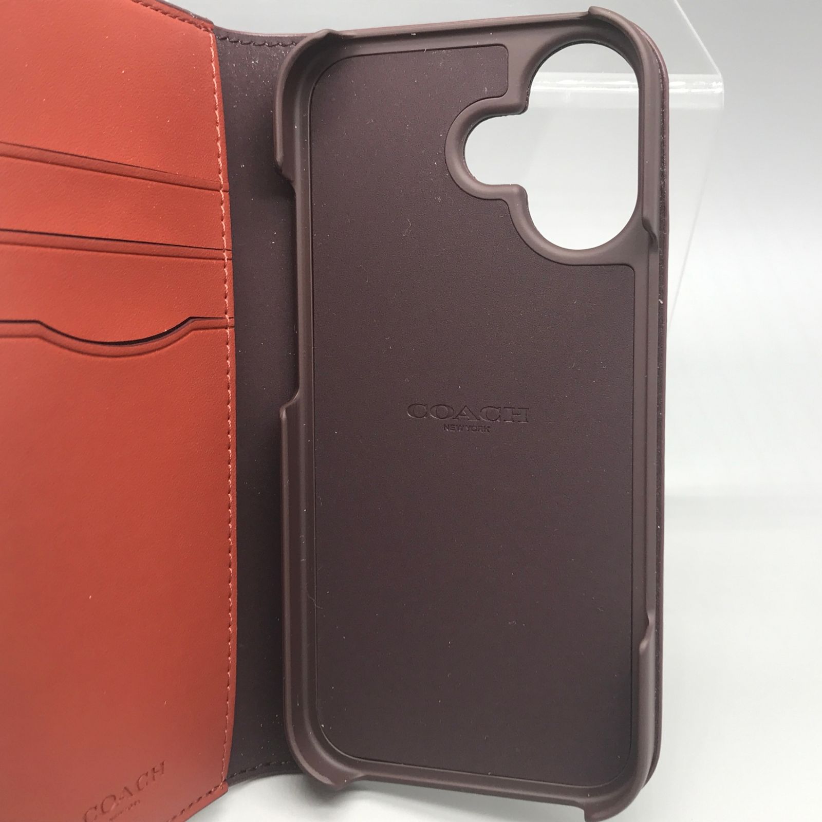 COACH iPhone 17用 ブックケース シグネチャー ブラウン - メルカリ