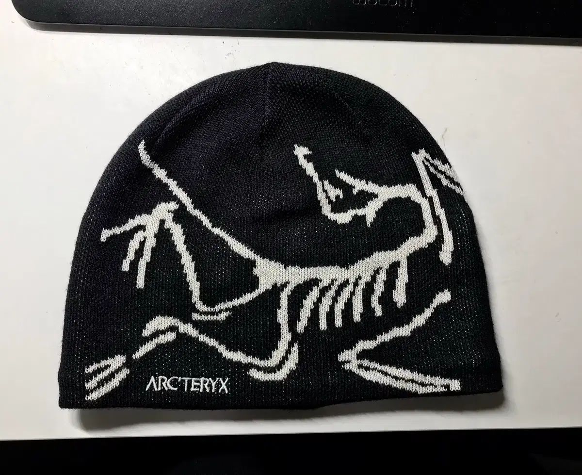 アークテリクス BIRD ヘッド トーク オルカ ビーニー 出品