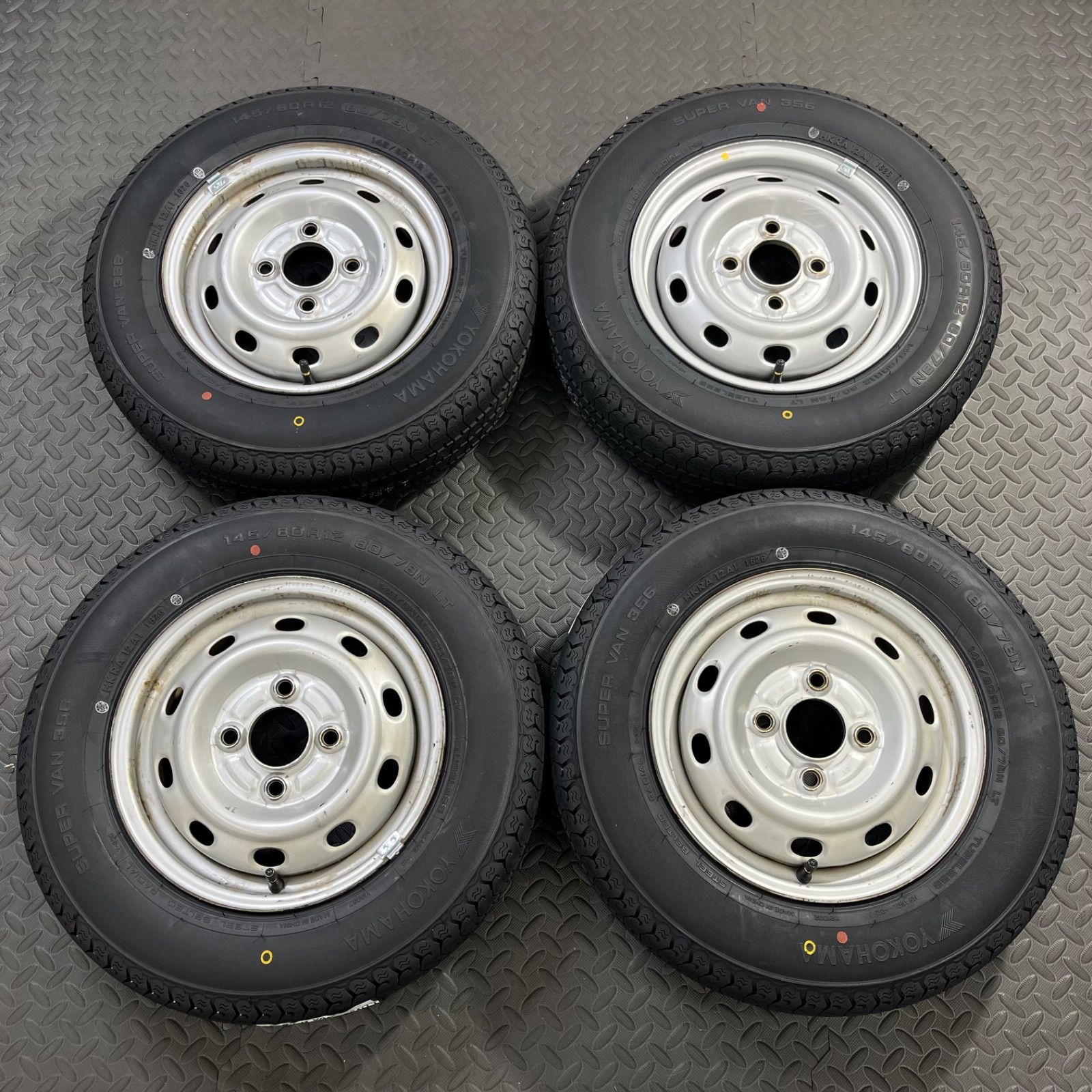 26年製 新品タイヤ 145/80R12 80/78N LT ヨコハマ スーパーバン356(夏タイヤ) スバル サンバー サンバーディアス【1617Y】
