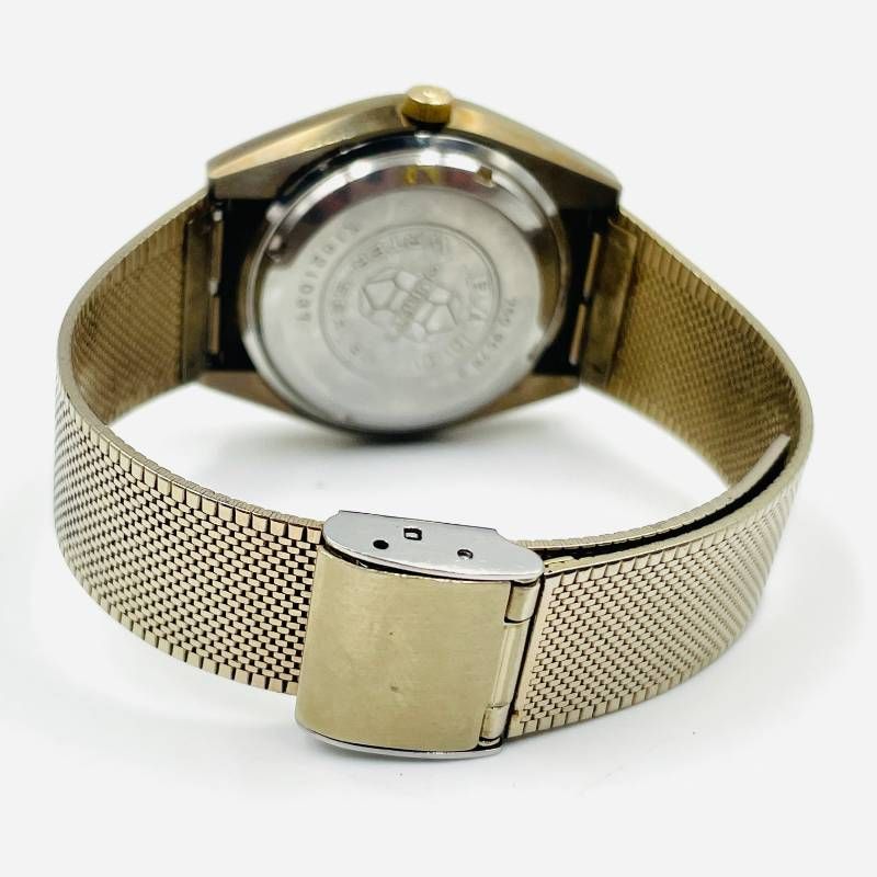 ラドー RADO バルボア V BALBOA クォーツ デイト シルバーサンレイ文字