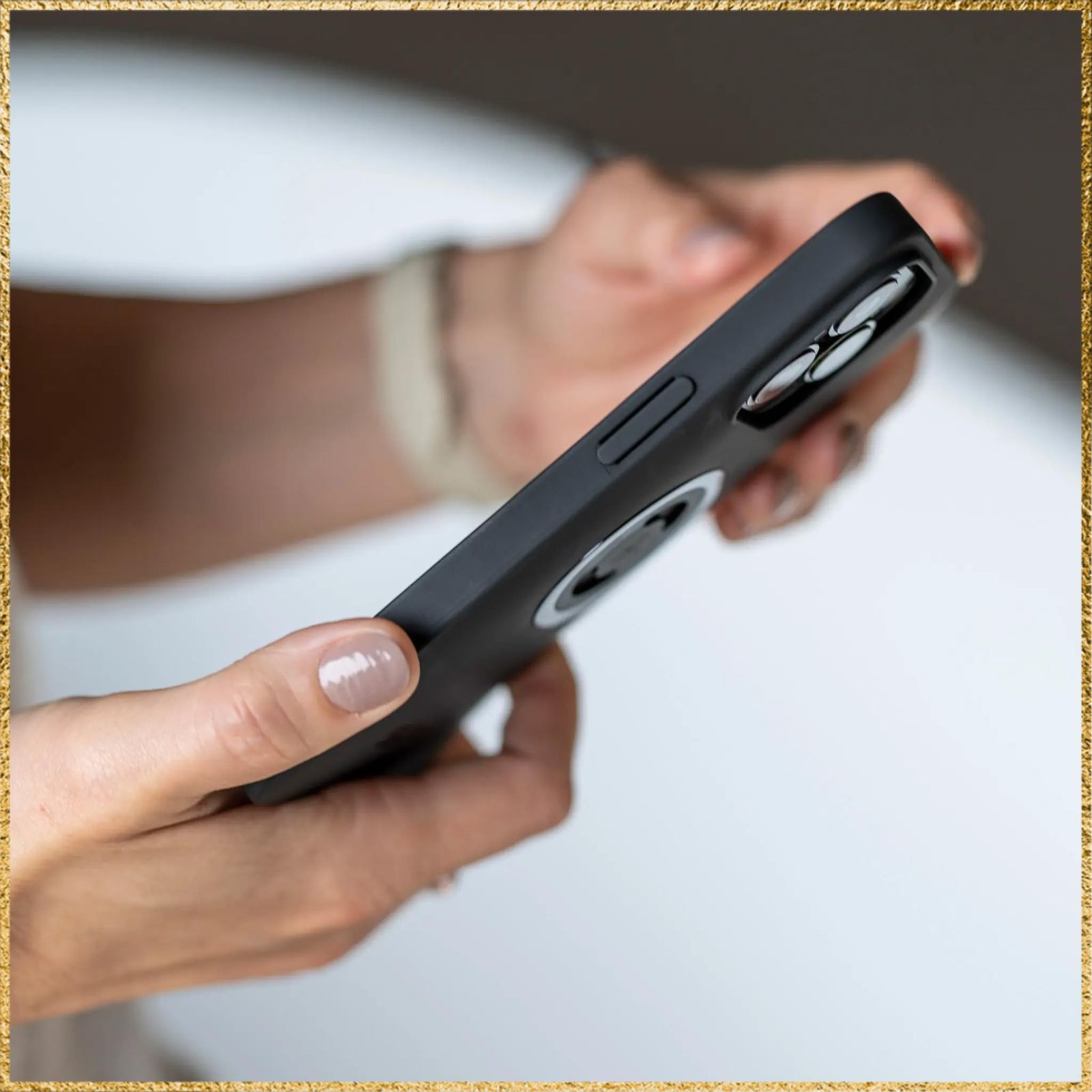 ☆彡送料無料でお届け☆彡 エスピーコネクト (SP Connect) iPhone16e 用 スマホホルダー用ケース SPC+|MagSafe対応・耐衝撃・マウント連携 52691 ☆彡送料無料でお届け☆彡 エスピーコネクト (SP Connect) iPhone16e 用 スマホホルダー用ケース SPC+|MagSafe対応・耐衝撃・マウント連携 52691