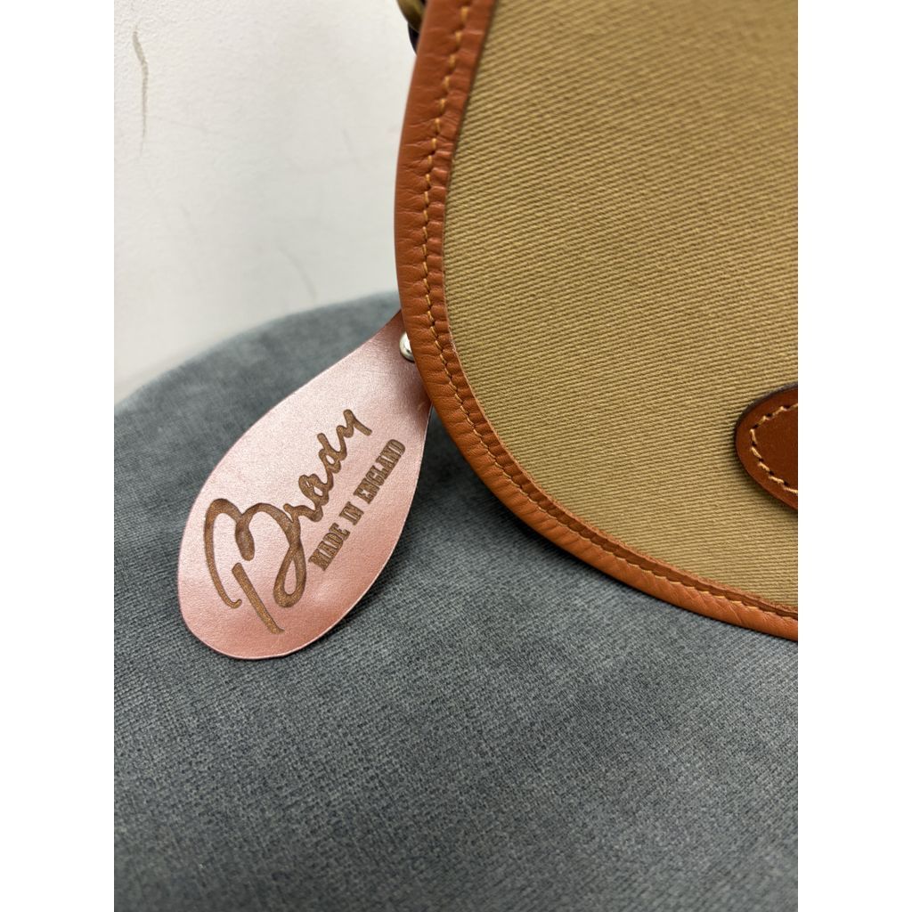 BRADY ブレディ AIRE MINI キャンバスショルダーバッグ ベージュ size
