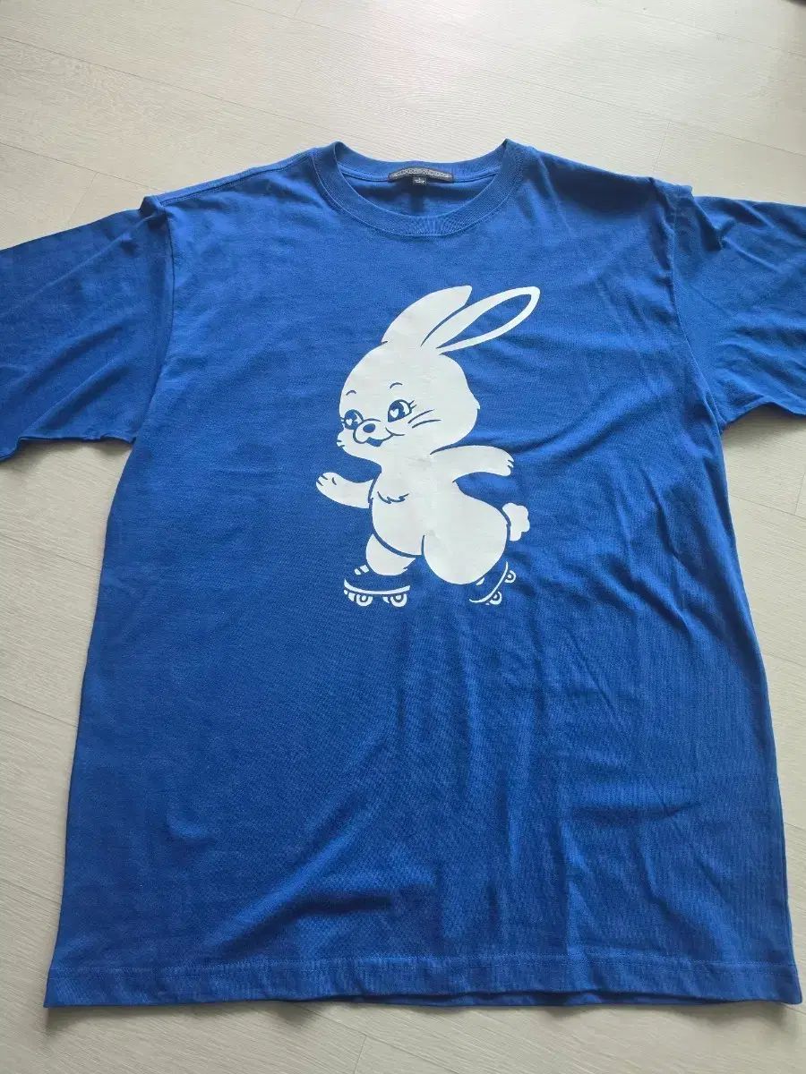 NewJeans(ニュージーンズ)半袖Tシャツ Lサイズ