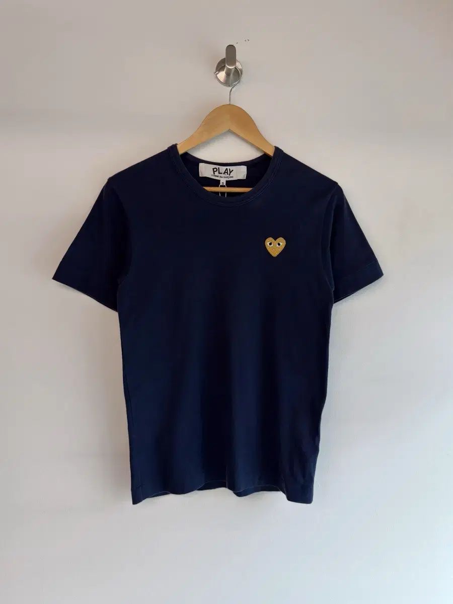 コム・デ・ギャルソン ネイビー GOLDワッペン Tシャツ