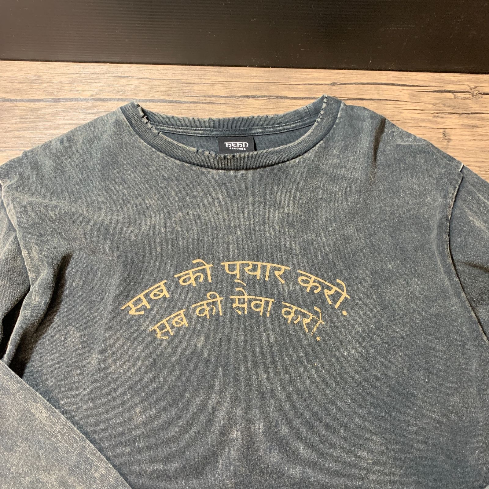 むつ75-070106】【併売】藤井風 LOVE ALL SERVE ALL ツアーTシャツ
