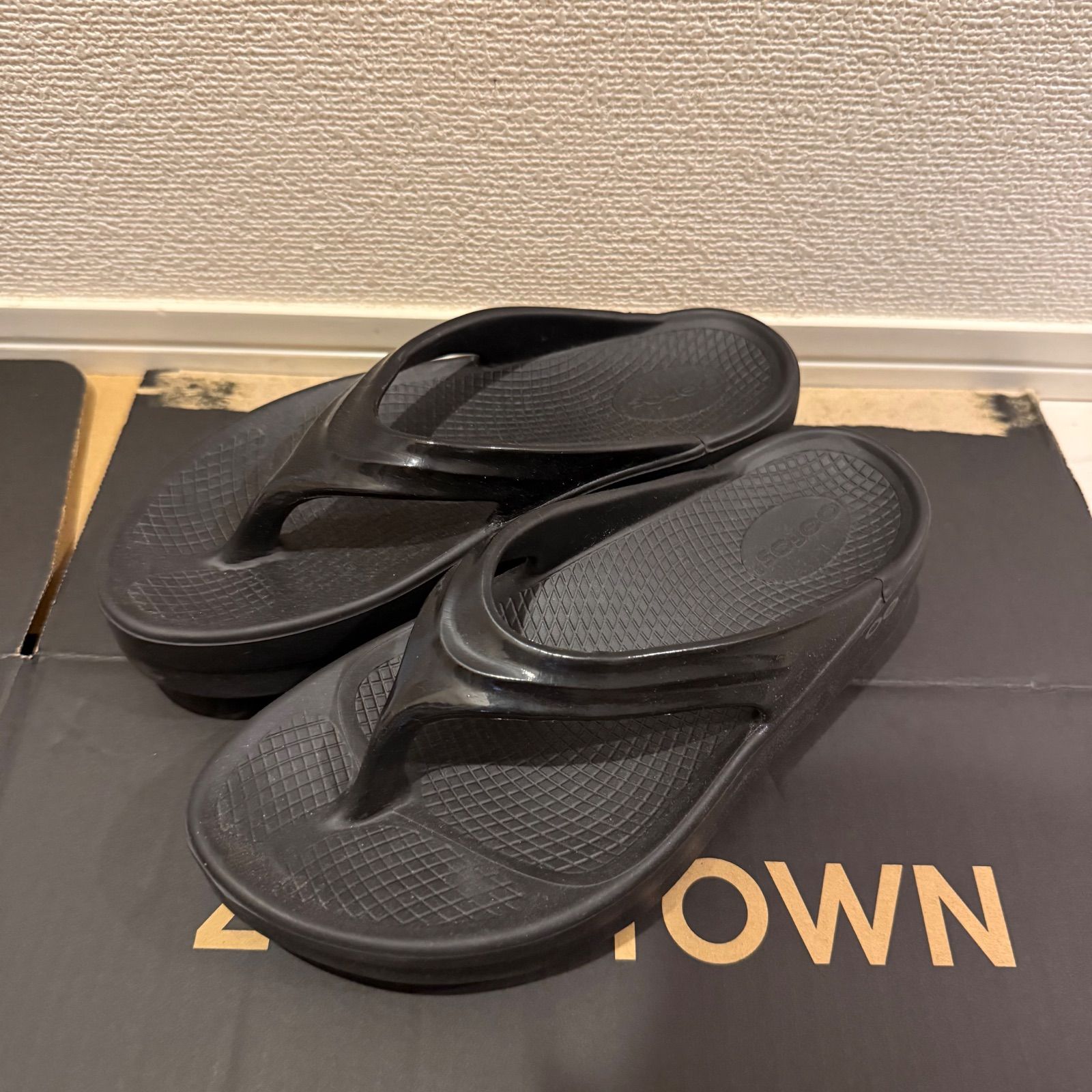 値下げ可能】OOFOS Women's OOmega 