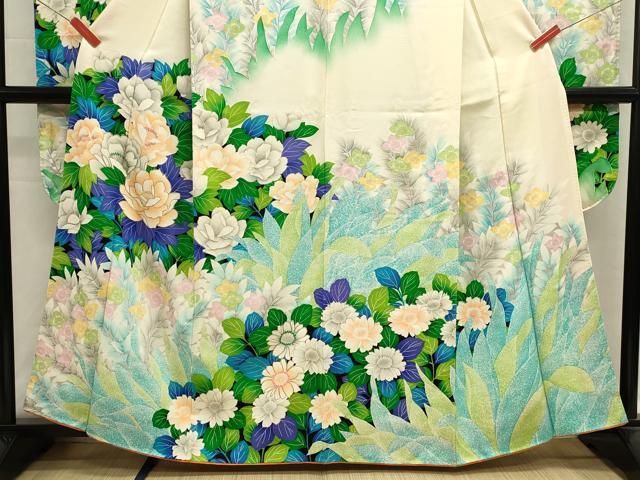 平和屋着物□豪華振袖 駒刺繍 草花文 牡丹 暈し染め 銀彩 正絹 逸品