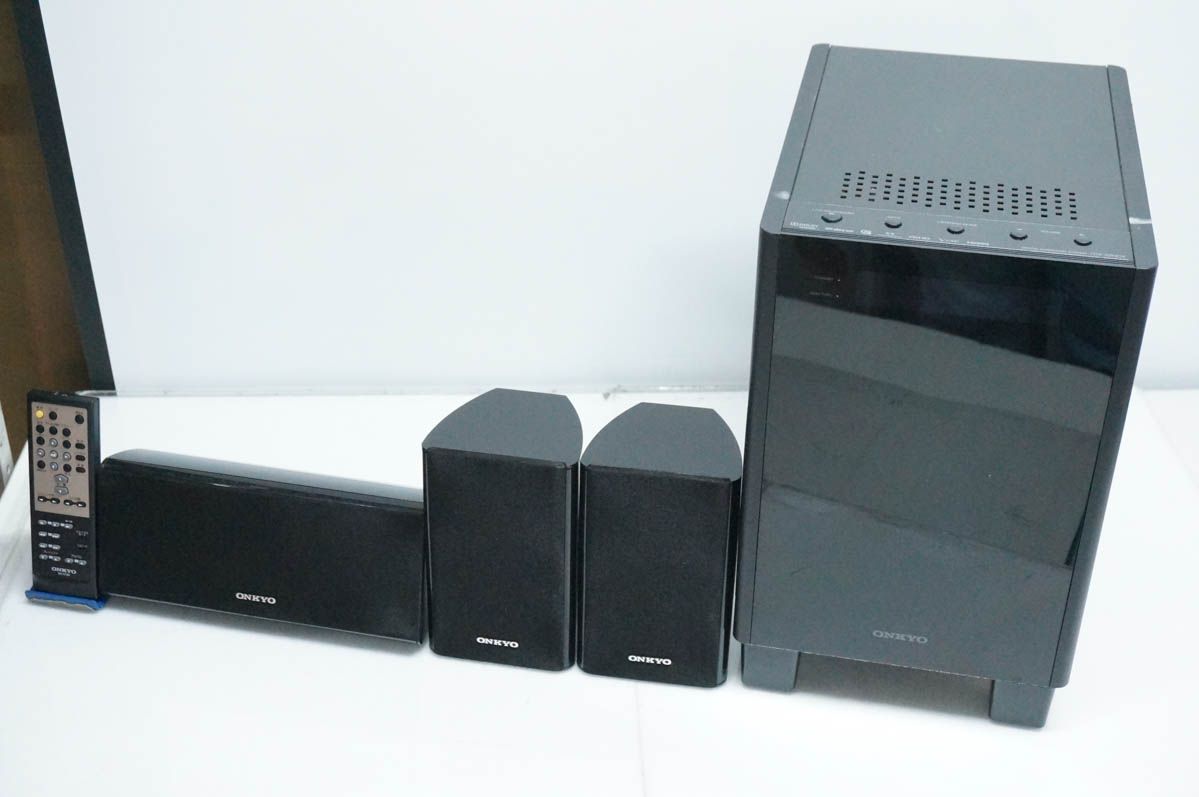 中古】【センタースピーカー D-22XC 付き】ONKYOオンキヨー シアター