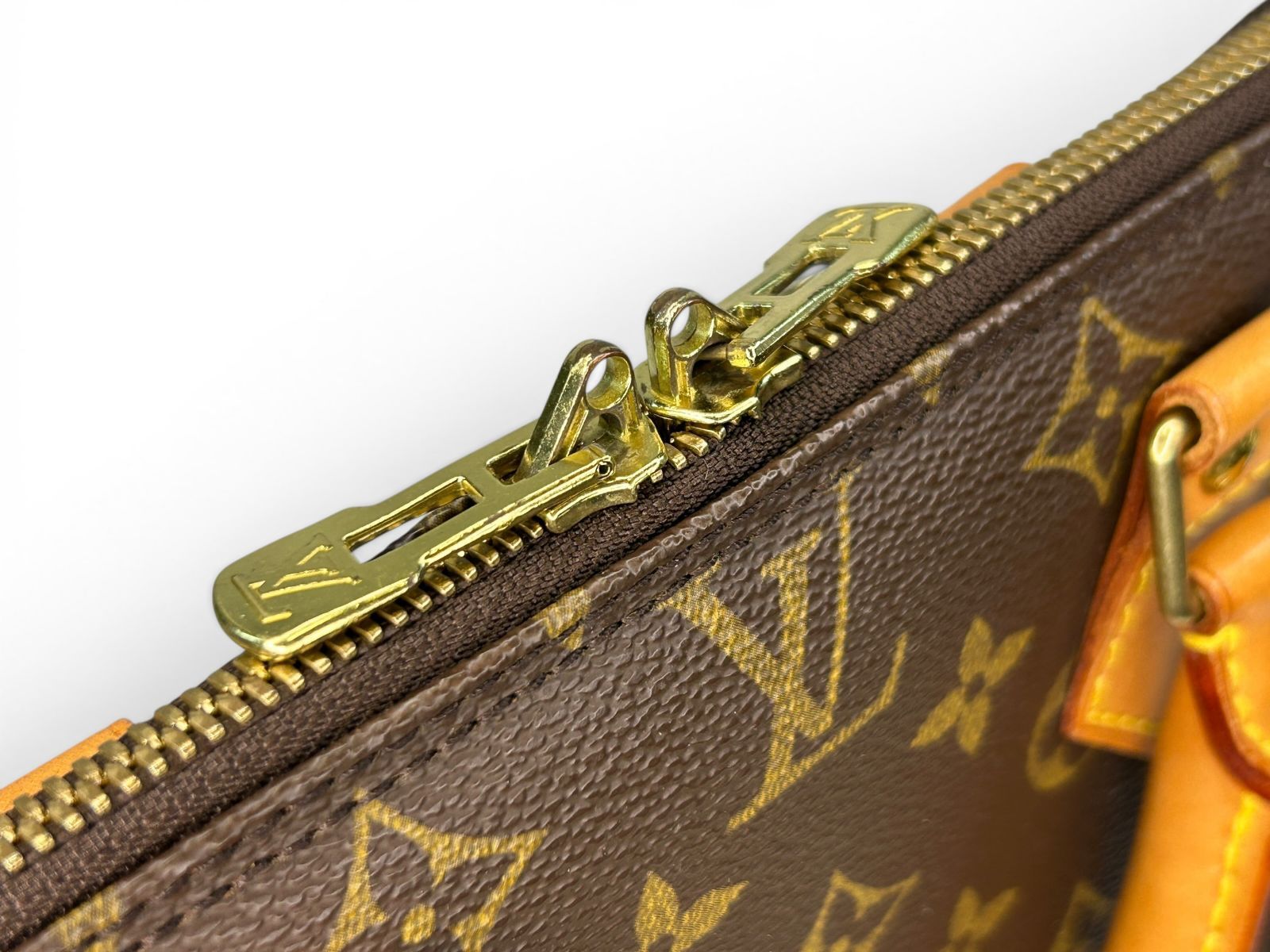 ルイ・ヴィトン LOUIS VUITTON ハンドバッグ アルマ M51130 レディース 