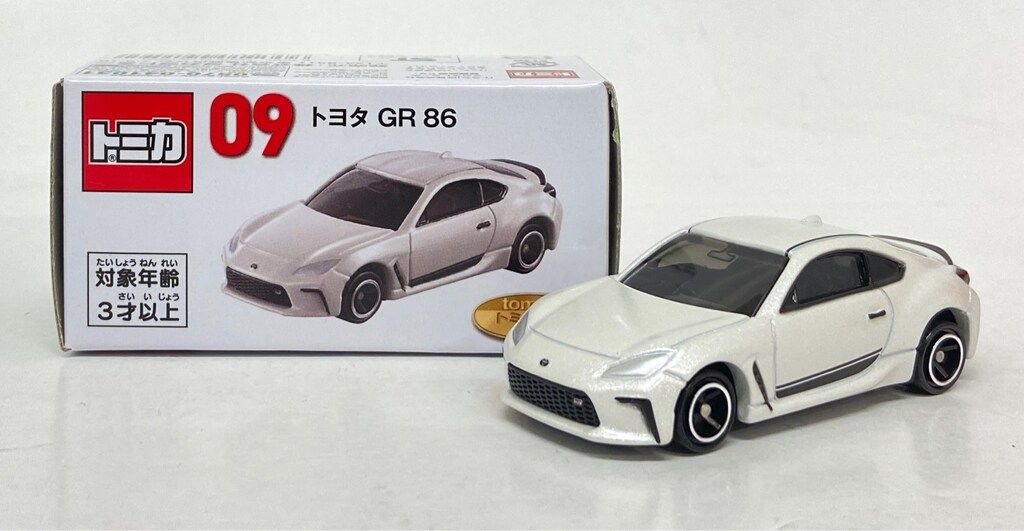 タカラトミー トミカくじ 第3弾 トヨタ GR 86 09 - メルカリ