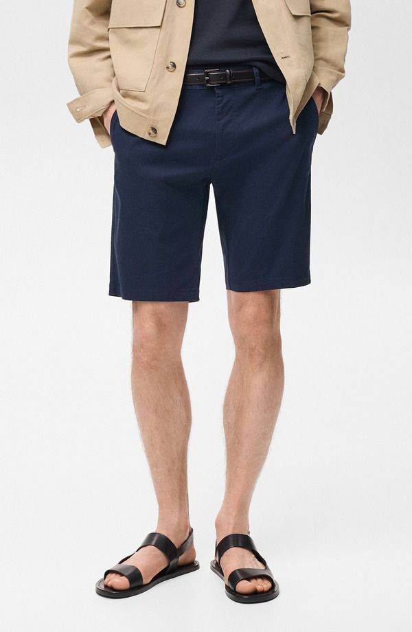マンゴ メンズ ボトムス ハーフパンツ・ショーツ スリムフィット ショートパンツ MANGO Slim Fit Flat Front Bermuda Chino Shorts Dark Navy ネイ
