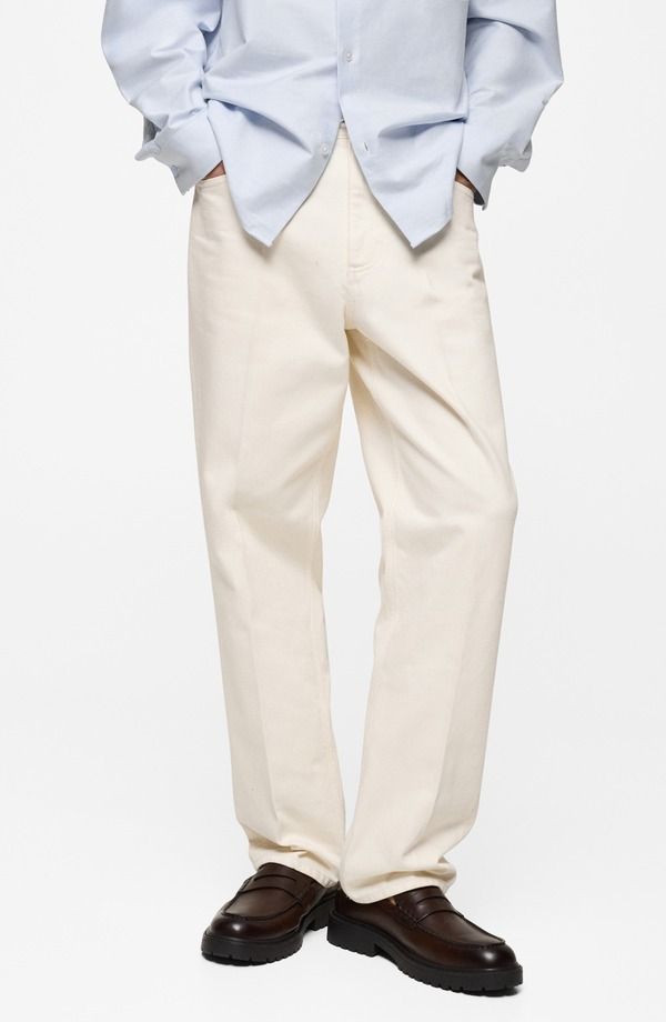 マンゴ メンズ ボトムス デニムパンツ リラックスフィット ジーンズ MANGO Creased Relaxed Fit Jeans Ecru エクリュ
