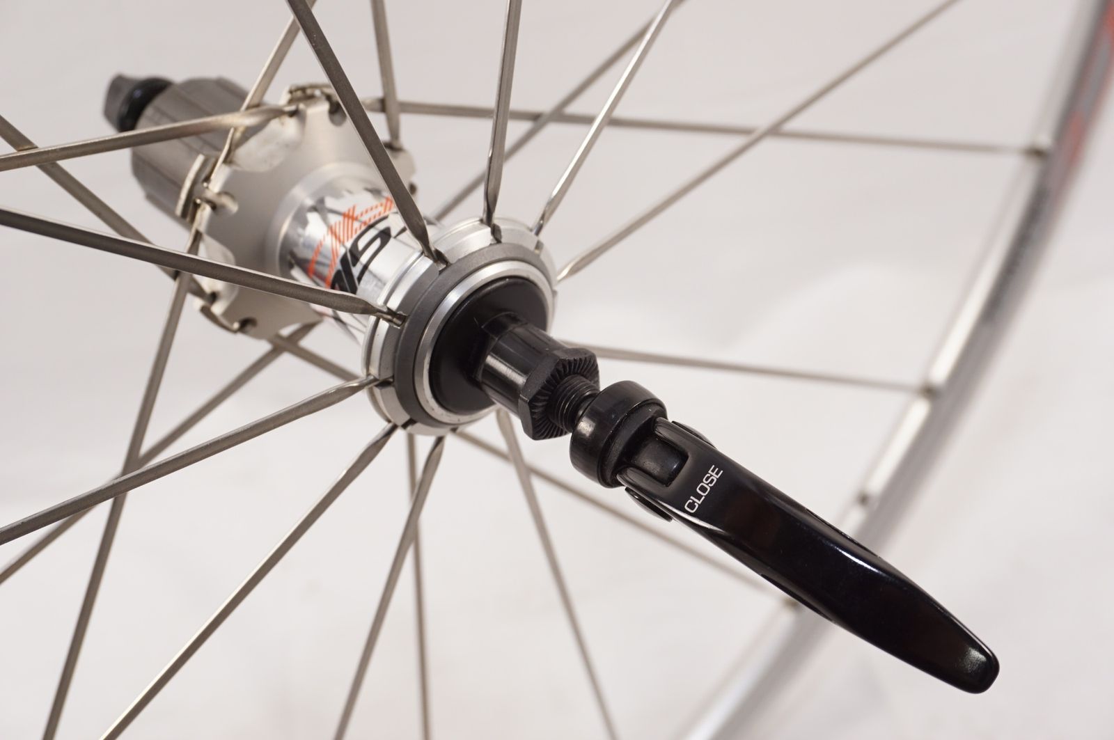 MAVIC 「マヴィック」 AKSIUM RACE シマノ11速 ホイールセット