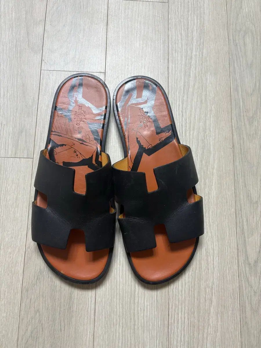 Hermes エルメス イズミール 42サイズ 出品