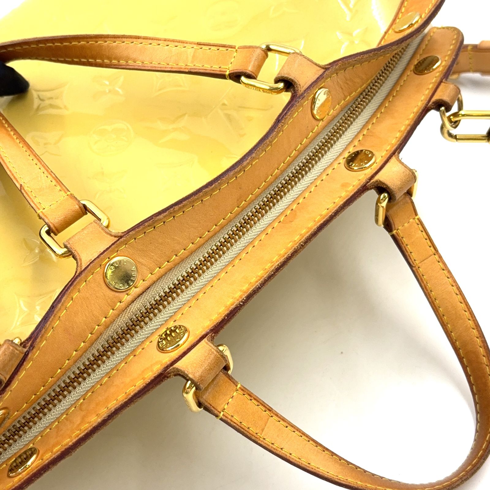 新着】LOUIS VUITTON ブレアMM モノグラムヴェルニ モノグラムヴェルニ