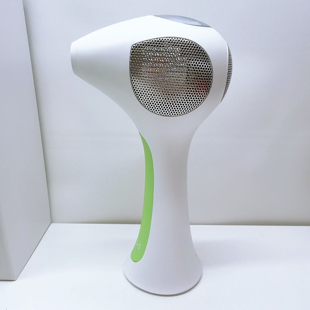 トリア 脱毛器 LHR 4.0 ほぼ未使用＊付属品完備》 トリア パーソナルレーザー 4X Tria LHR 4.0