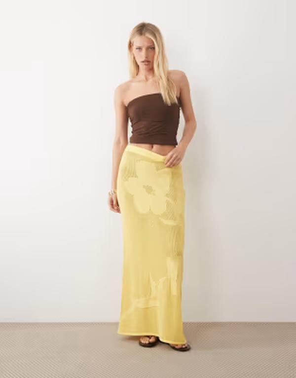 エイソス レディース ボトムスカート フラワー柄 ニット マキシ フラワー ASOS DESIGN floral knit maxi skirt in buttermilk