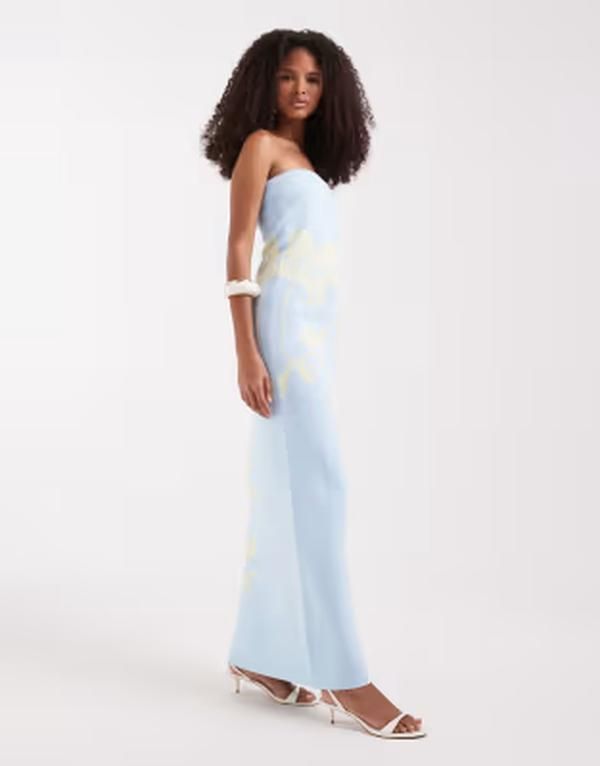 プリティラヴィッシュ レディース トップス ワンピース フラワー柄 ストラップレス ニット マキシ フラワー Pretty Lavish compact knit strapless maxi dre