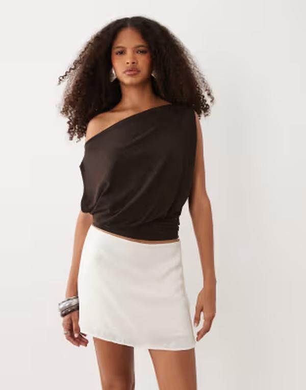 ジェイディーワイ レディース トップス ベスト アシンメトリー JDY asymmetric neck cinched top Chocolate torte チョコレート