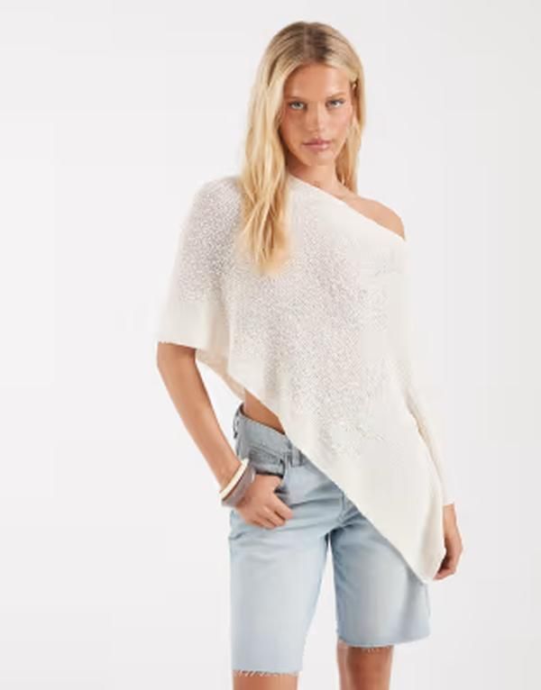 エイソス レディース アウター ニット・セーター ケープデザイン キャップ ケープ ASOS DESIGN knit slub cape in cream クリーム