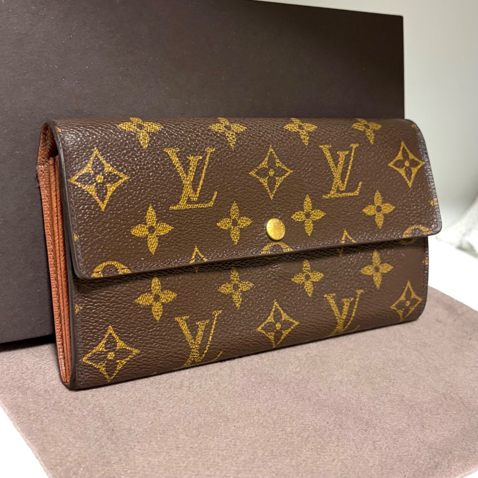 f69 ポルトモネ クレディ ポルトフォイユ サラ 旧型 Louis Vuitton